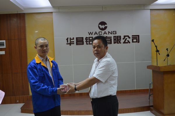 以爱之名，，，，，，手足相援渡灾祸