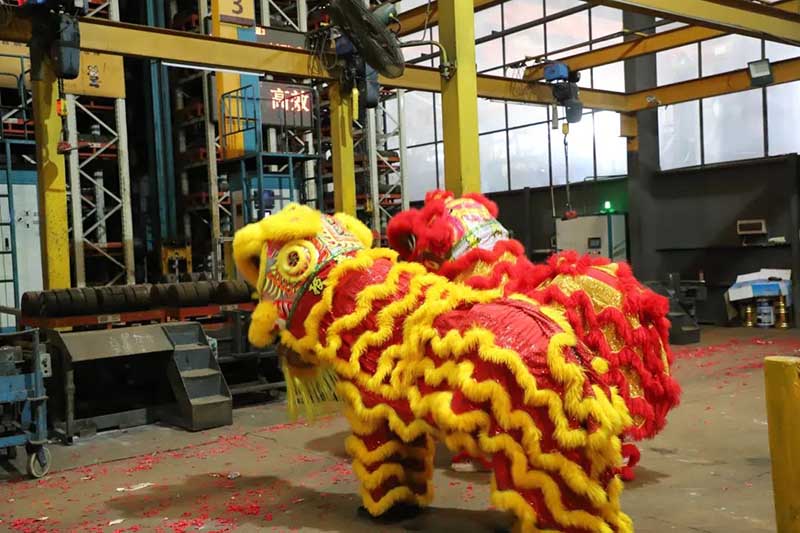 “兔”飞猛进，，，，，，大展宏“兔”——南宫NG28集团开工大吉