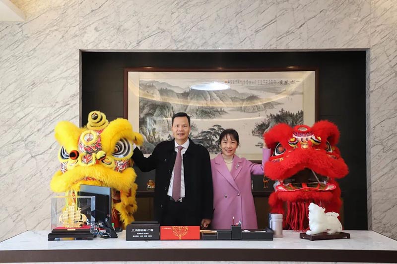 “兔”飞猛进，，，，，，大展宏“兔”——南宫NG28集团开工大吉