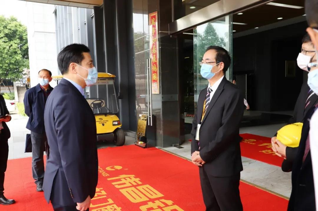 【南宫NG28动态】佛山市副市长乔羽一行莅临南宫NG28铝业相识企业疫情防控和复工复产事情！